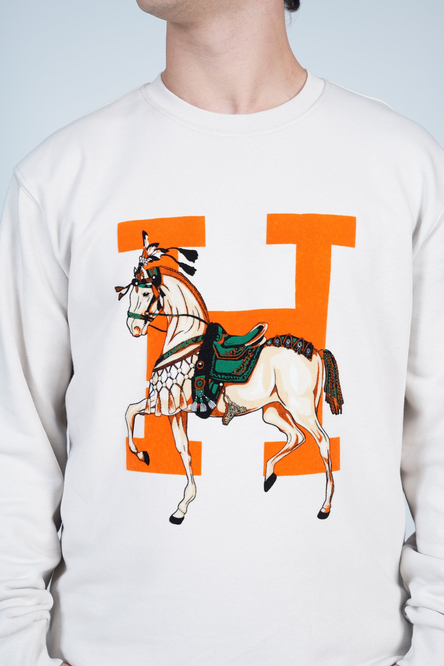 Hermès İkonik Turuncu ve Binicilik Temalı Sweatshirt