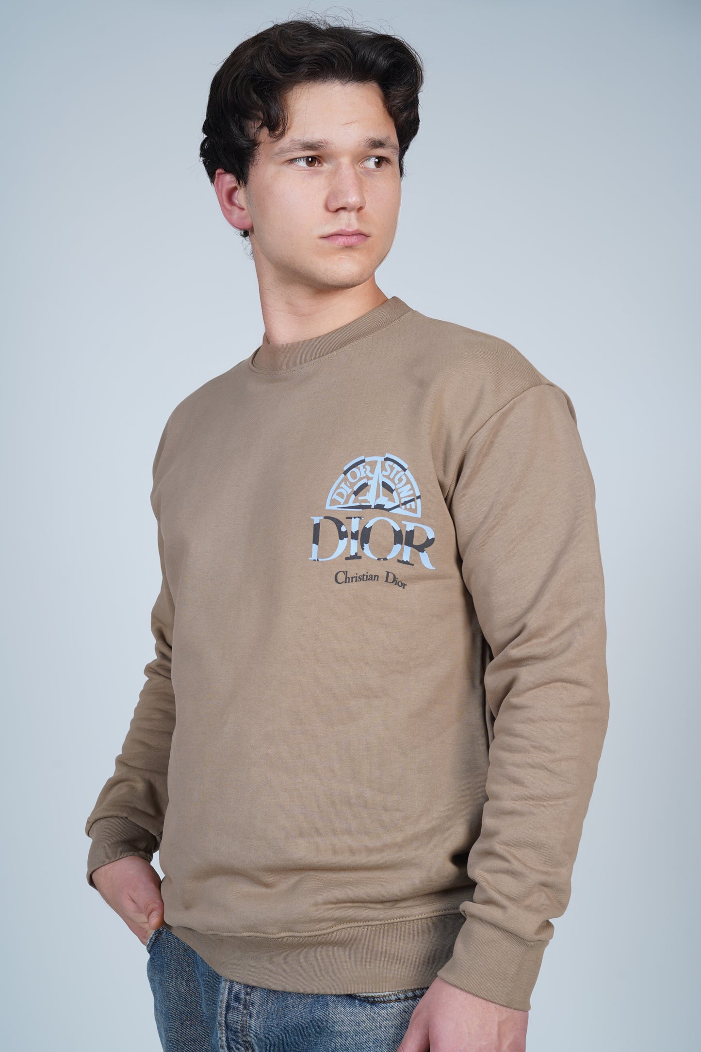 Bisiklet Yaka Dior Stone Koleksiyonu Sırt Baskılı Bej Sweatshirt